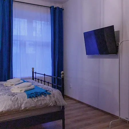 Pension Spacious 2 Bedroom Ground Floor Unit Inn *
